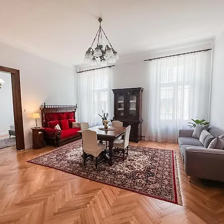Unique & Spacious 3br Historic Flat In Centre Sarajevo