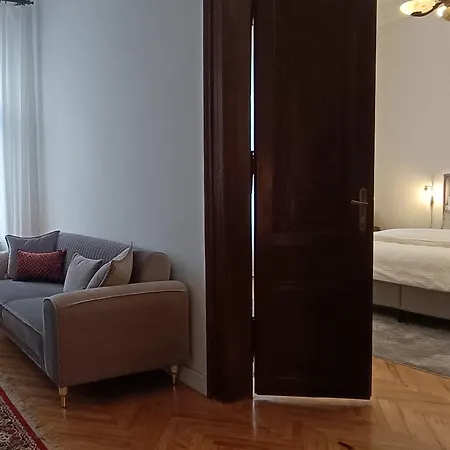 Unique & Spacious 3br Historic Flat In Centre * Sarajevo